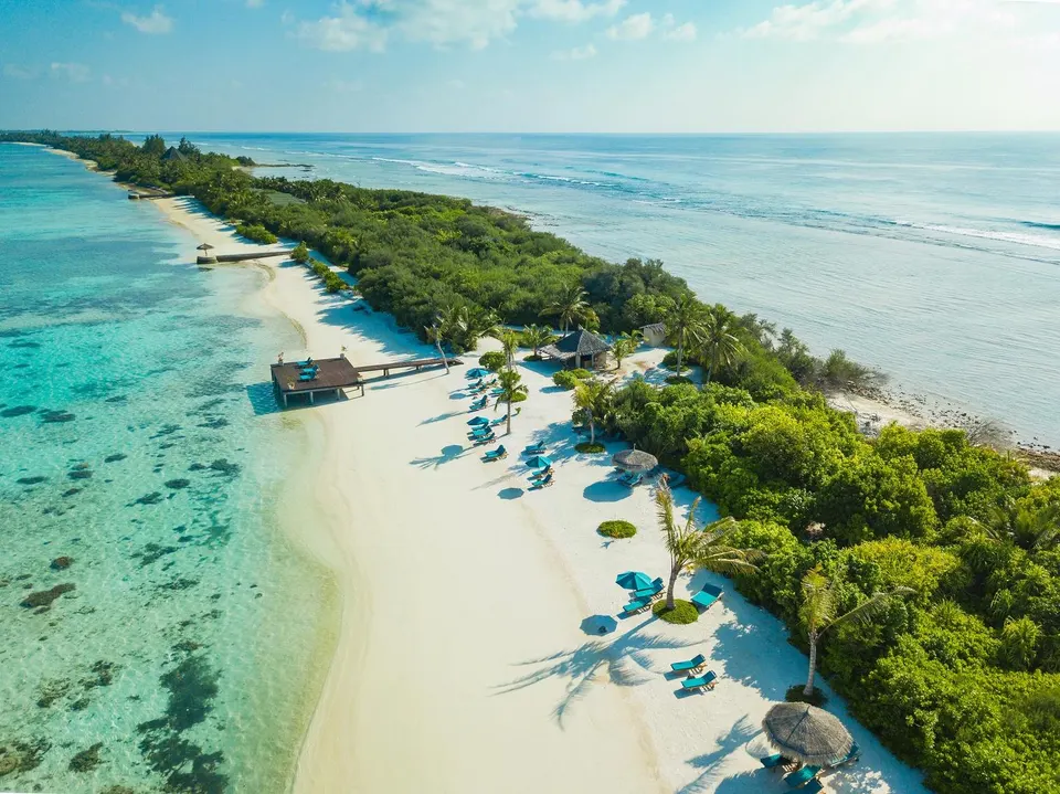 Top 10 Bucket List Travel Experiences Everyone Should Try
