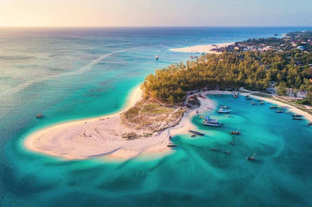 Top 10 Travel Destinations That Feel Like Paradise