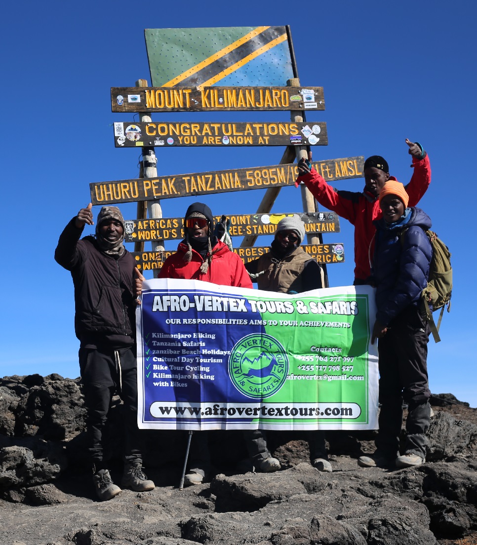 6 Days Machame Route Kilimanjaro Hiking Small Group Joining Tour
